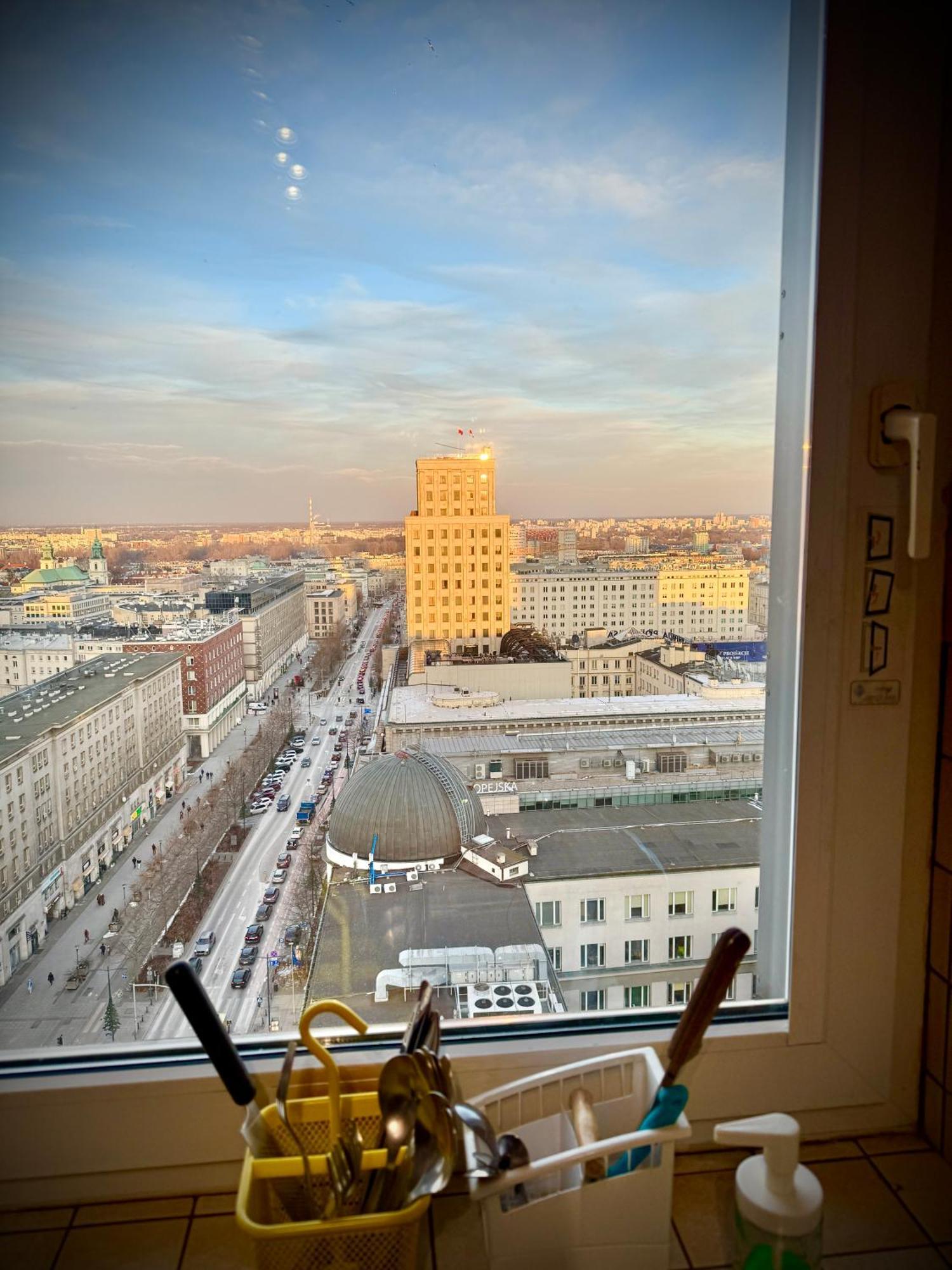 Super Apartment Yellow 2X Metro Fast Wifi 1 Gbs Netflix Panorama Miasta Varsó Kültér fotó